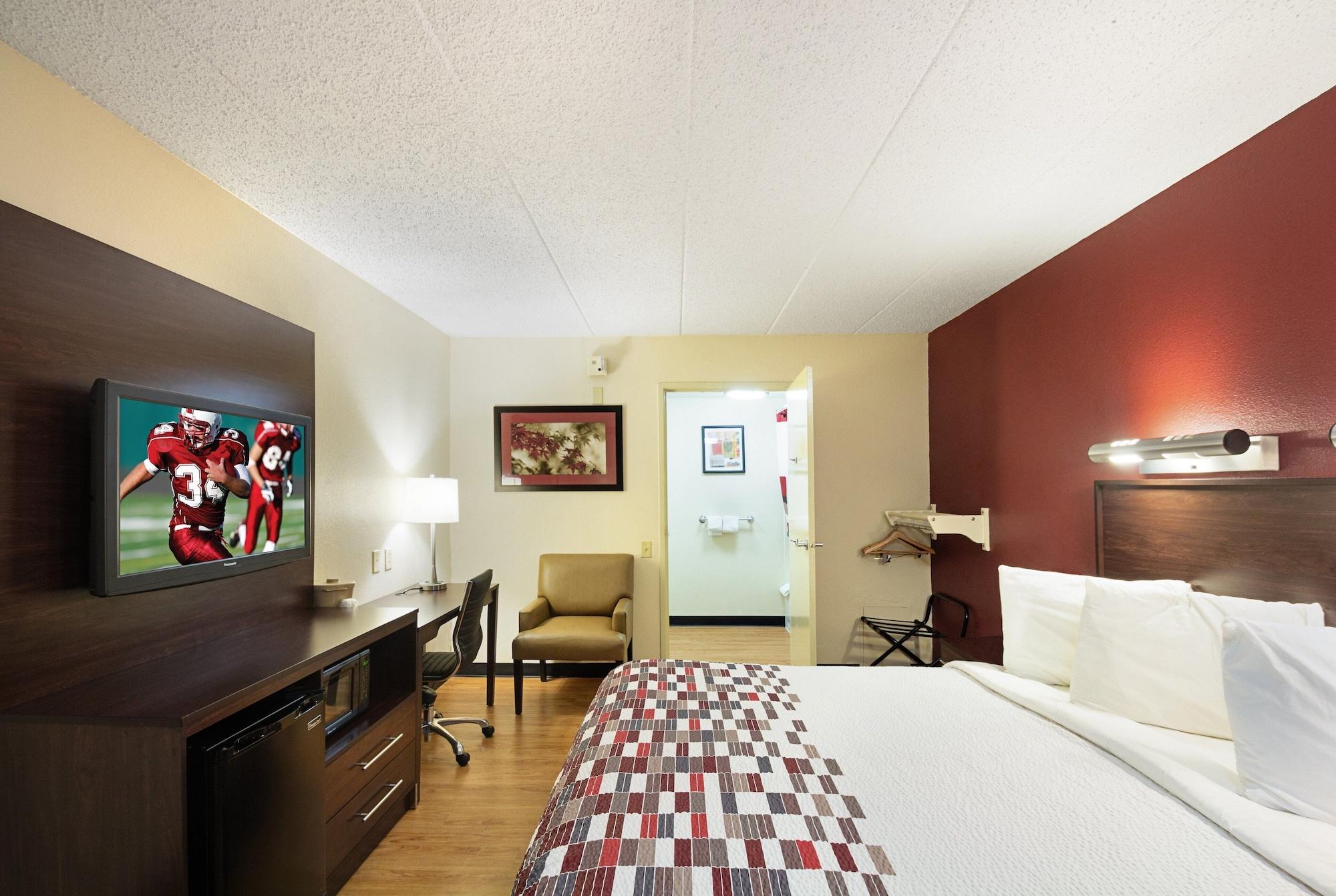 Red Roof Inn Dayton - Fairborn/Nutter Center Exterior photo